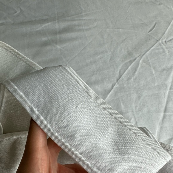 Aritzia | BABATON Sculp Knit Tank - Picture 5 of 10